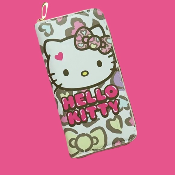 Hello Kitty Wallet Organizer With Card and Coin Holder - Full Zip Around - Picture 3 of 6